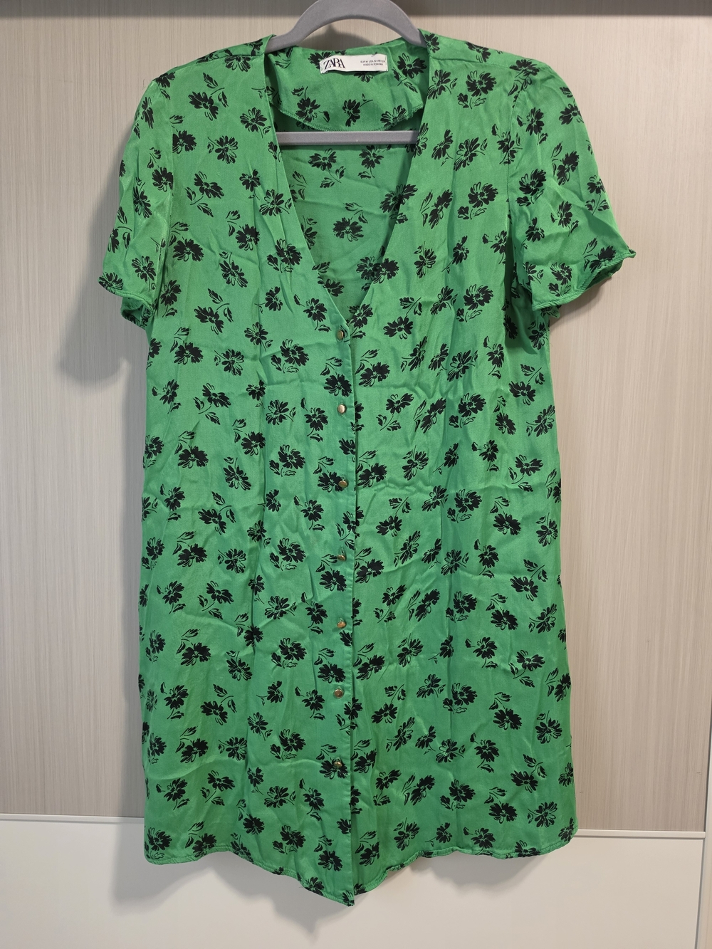 Zara Green Short Sleeve Floral Button-Down Mini Dress